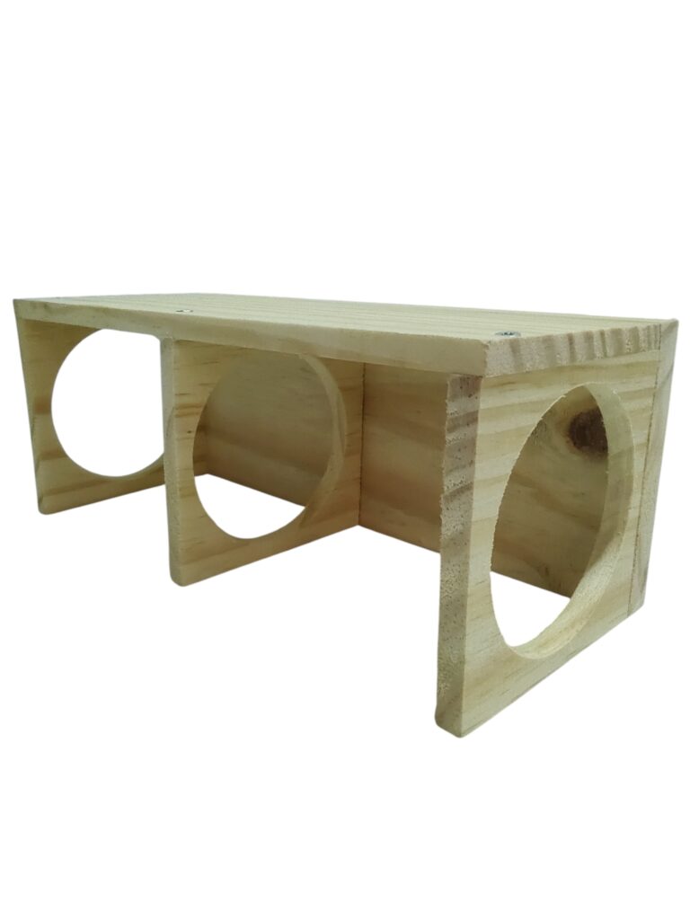 Toca interativa para roedores feita em madeira natural ideal para hamster e pequenos roedores